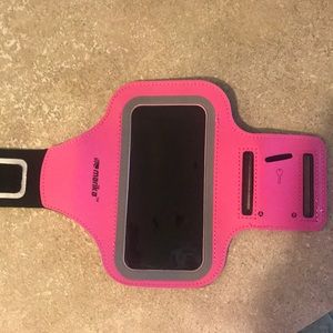 Marika armband phone case